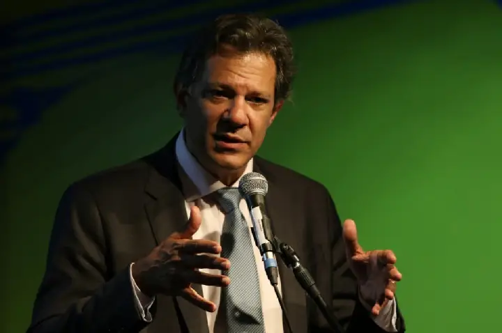 Haddad deve lançar candidatura em Ribeirão, em aceno ao interior