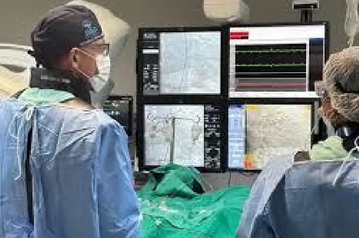 HCFMB faz angioplastia inédita pelo SUS em Botucatu