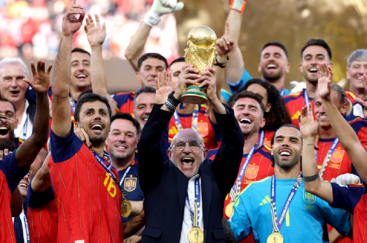 Herói espanhol na Copa diz ter ficado 'nervoso' por encarar Messi