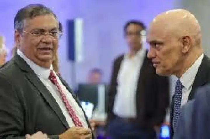 Indicados por Dino e Moraes como são os novos ministros do TSE