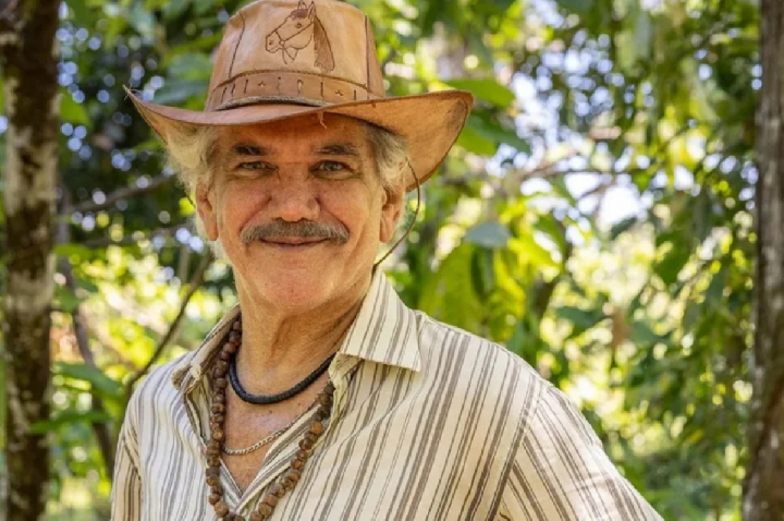 Jackson Antunes faz transplante de rim doado pela esposa