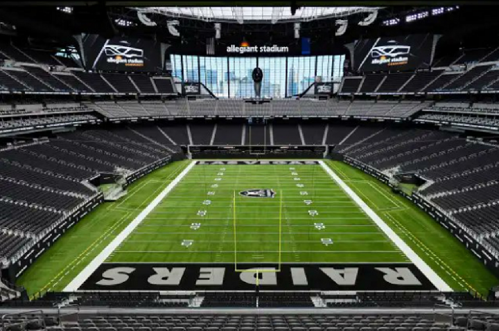 Jogadores da NFL citam Copa e pedem gramados naturais em estádios