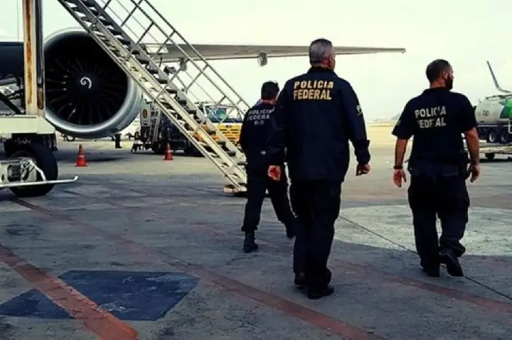 Jovem é detido após trote de bomba no aeroporto de Guarulhos