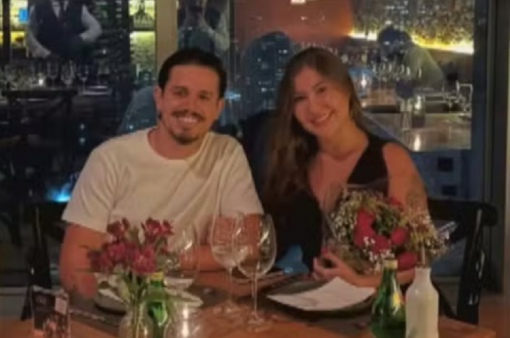 Jovem é morta após pedir para ver celular do namorado