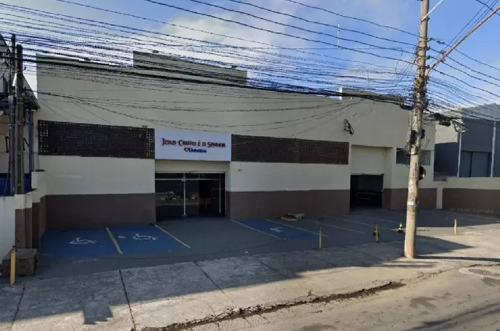 Justiça manda despejar templo da Universal instalado há 28 anos