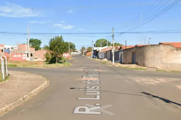 Ladrões rendem entregadora de pastelaria em Agudos