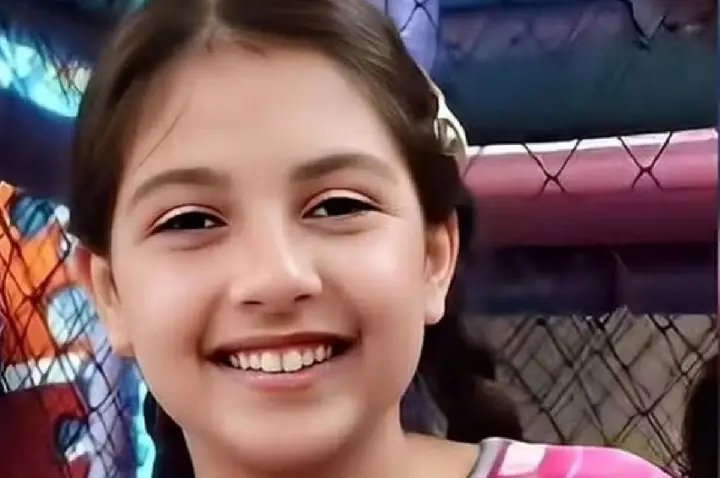 Laura, 12 anos, morre após ter cabelo sugado em ralo da piscina