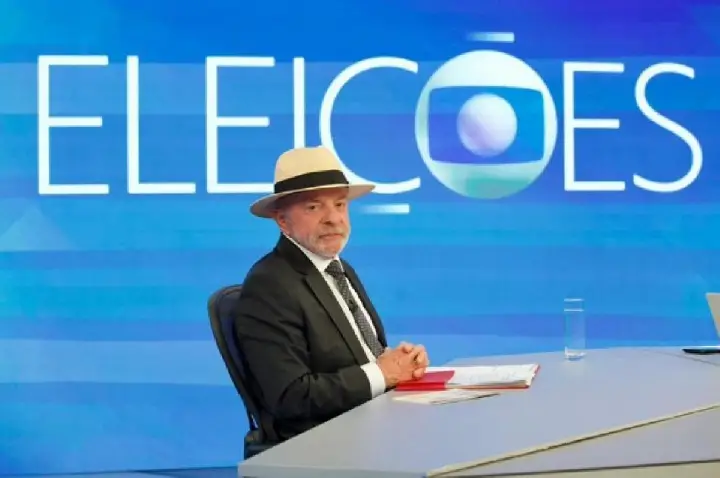 Lula chama lobista amiga de Lulinha de pilantra