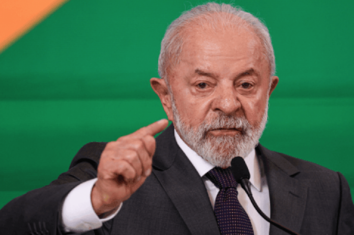 Lula defende investimento na defesa do país para evitar invasões