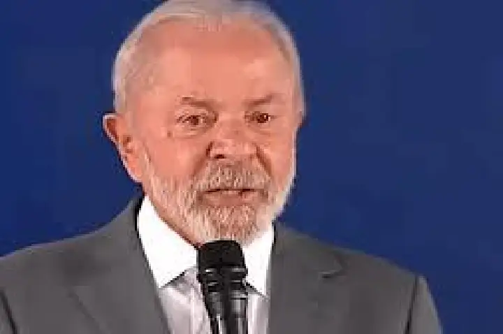 Lula lidera com diferença menor, e polarização cansa brasileiros