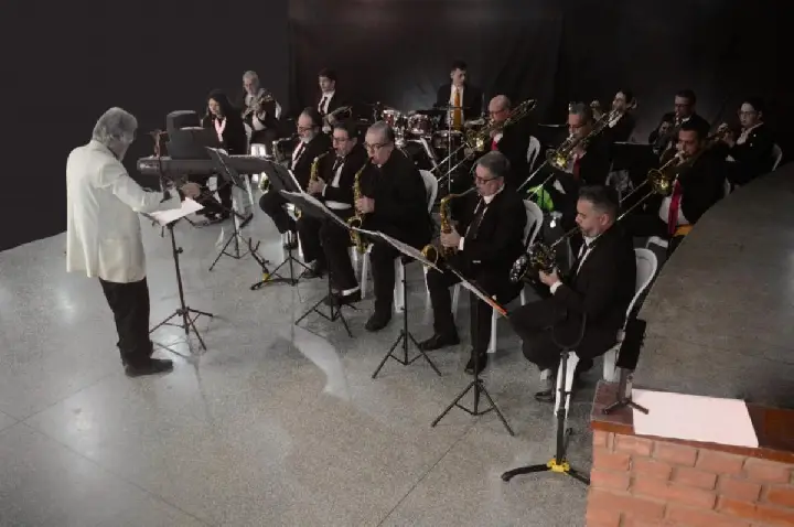 Maestro Berbel irá se apresentar com nova orquestra em setembro