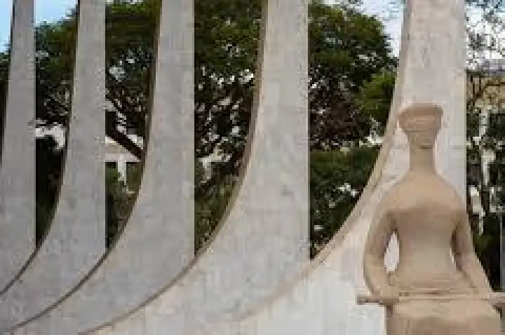 Maioria do STF: violência doméstica garante benefício do INSS