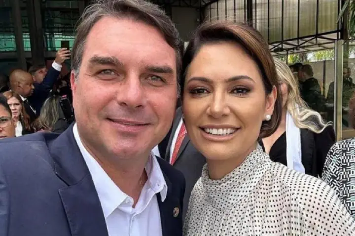 Master reaviva racha entre grupos de Flávio Bolsonaro e Michelle