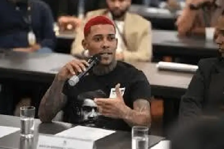 MC Poze diz que ser 'gigante' motivou devolução de seu carro