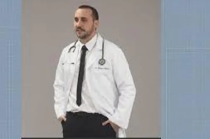 Médico preso por estupro durante parto pega 30 anos de cadeia
