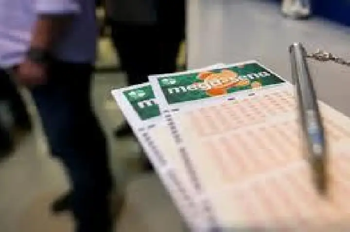 Mega-Sena acumula e prêmio principal vai para R$ 45 milhões