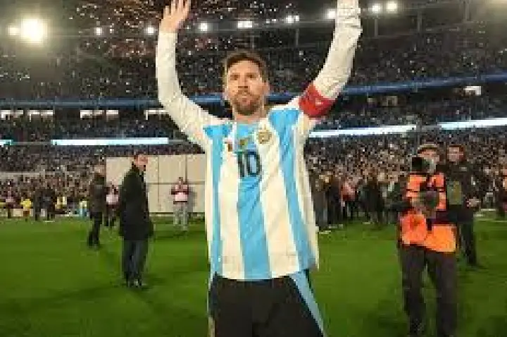 Messi volta a colocar em dúvida sua participação na Copa