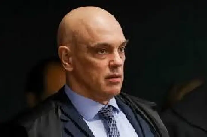 Moraes manda fugitiva do 8/1 deportada pelos EUA à prisão