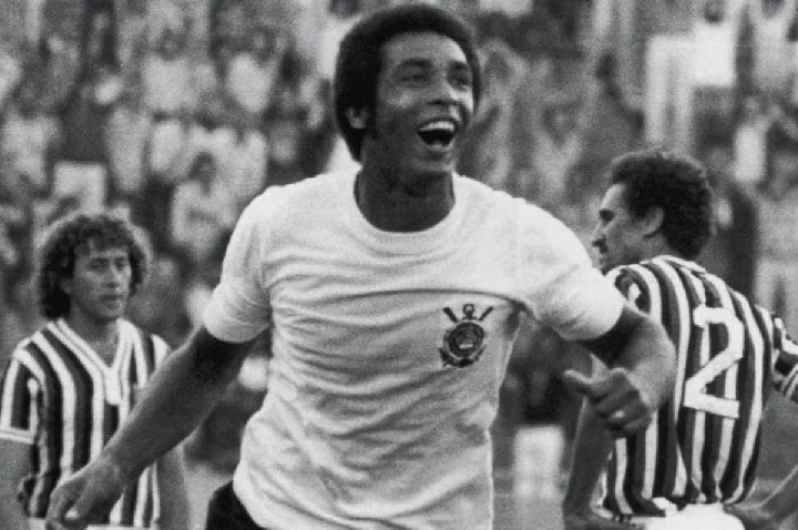 Morre Geraldão, artilheiro do Corinthians no Paulista de 1977