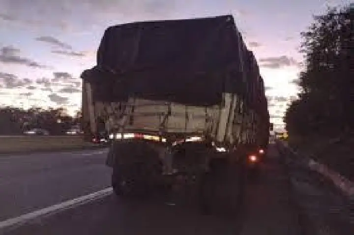 Motorista de Bauru morre e 24 ficam feridos em acidente