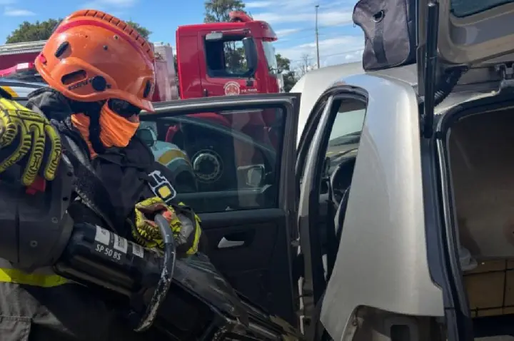 Motorista é preso com mais de 34 kg de haxixe em Bauru; VÍDEO