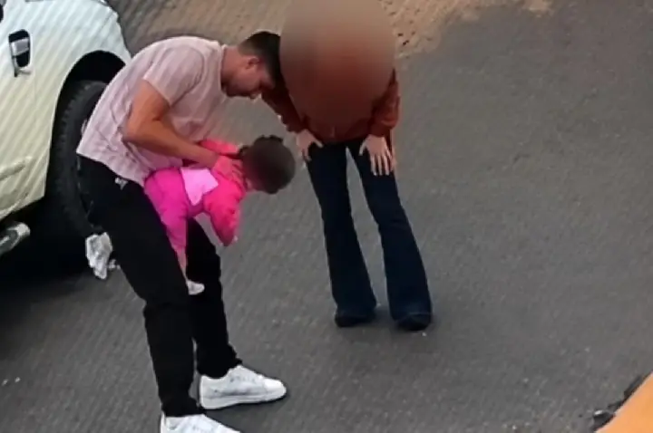 Motorista salva criança engasgada em Botucatu; VÍDEO