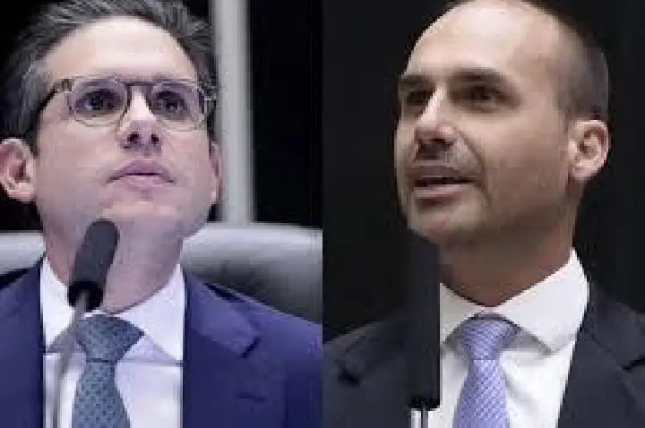 Motta notifica Eduardo Bolsonaro sobre processo de cassação