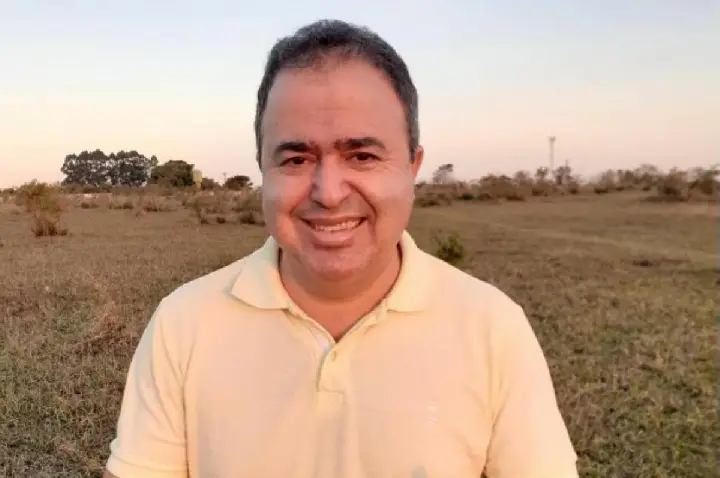 MP aciona ex-prefeito por centenas de compras sem licitação