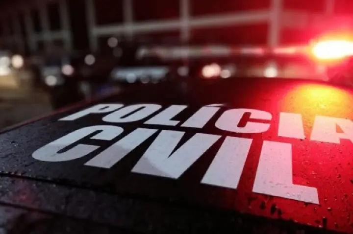 Mulher diz que marido assassinado caiu em cima da faca