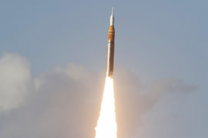 Nasa lança missão Artemis 2, rumo à Lua; ASSISTA AO VIVO