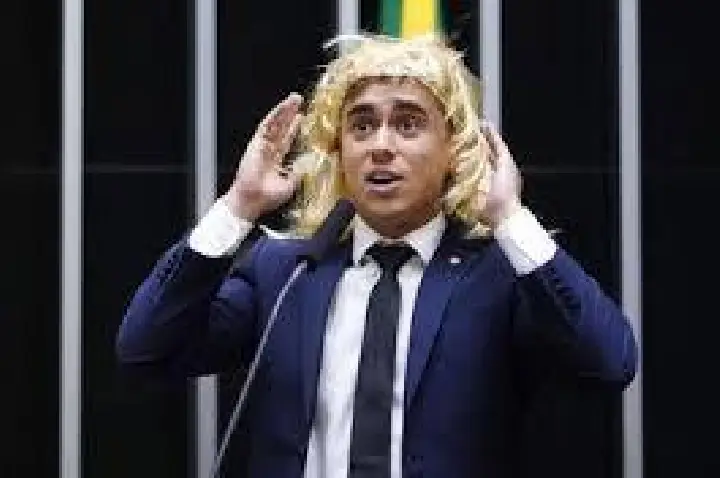Nikolas Ferreira é condenado por discurso transfóbico na Câmara