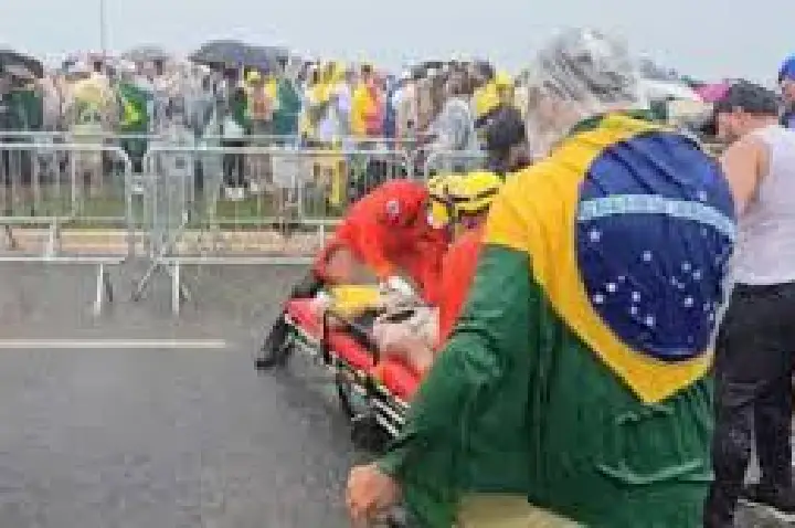 O que acontece com o corpo ao ser atingido por um raio?