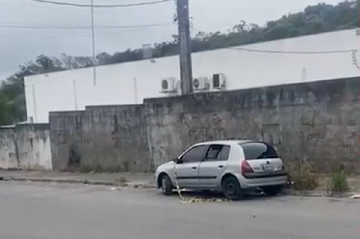 Pai diz que 'fez merda' ao matar as filhas de 3 e 5 anos