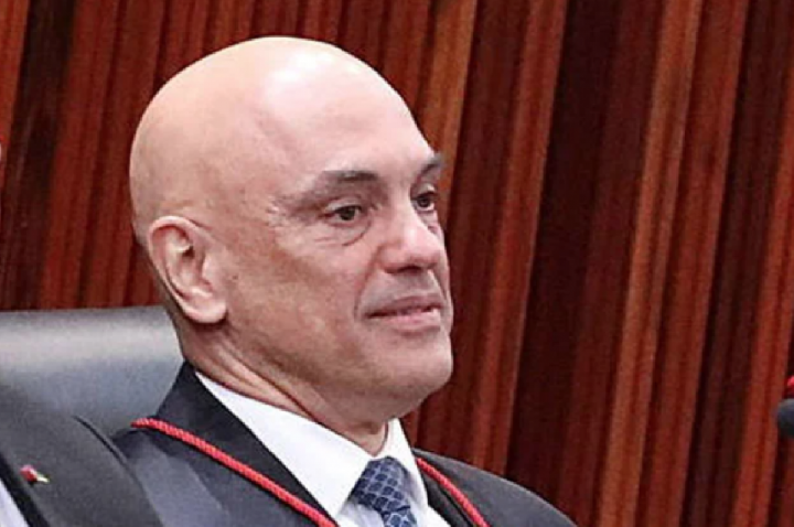 PF aponta experiências de luxo oferecidas por Vorcaro a Moraes