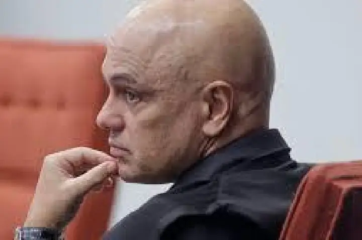 PGR descarta ilicitude e arquiva pedido para investigar Moraes