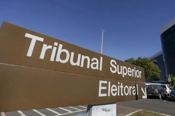 PL e PT receberão mais de meio bilhão do fundo eleitoral