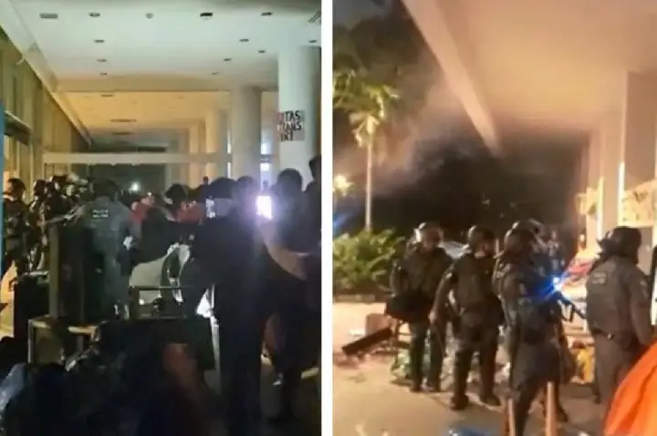 PM usa bombas, 'corredor polonês' e gás para desocupar reitoria