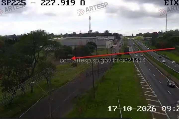 Polícia apura morte após queda de 15 metros em Bauru
