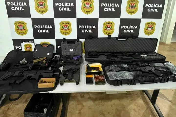 Polícia Civil apreende arsenal ao apurar disparos contra caseiros