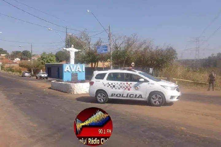 Polícia Militar prende homem em flagrante após assalto a idoso em Avaí; pertences foram recuperados