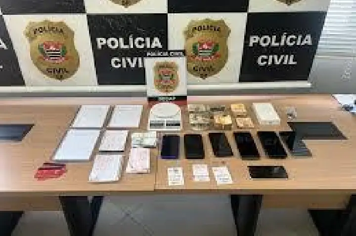 Polícia prende estrangeiros que lavavam dinheiro do tráfico