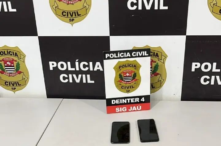 Homem tenta vender celular furtado para própria vítima e é preso
