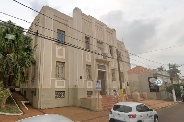 Prefeitura de Pederneiras abre seleção de estágio para 20 cursos