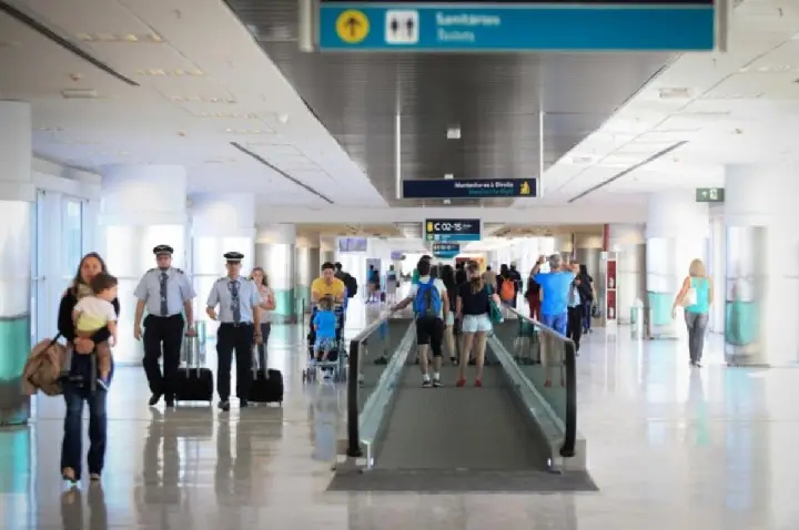 Problema técnico interrompe operações em aeroportos de São Paulo