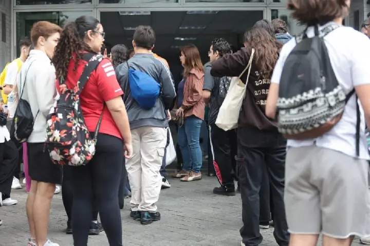 PUC-SP e Mackenzie reduzem oferta de bolsas a calouros desde 2022
