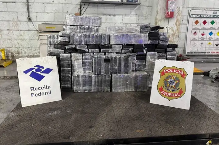 Receita Federal apreende 448 kg de cocaína em operações no porto