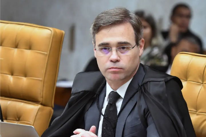 Relator do caso Master, Mendonça confirma encontro com Vorcaro
