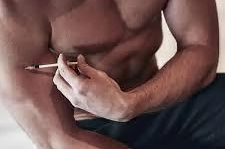 'Risco à saúde'; ANVISA proíbe venda de 9 anabolizantes; entenda