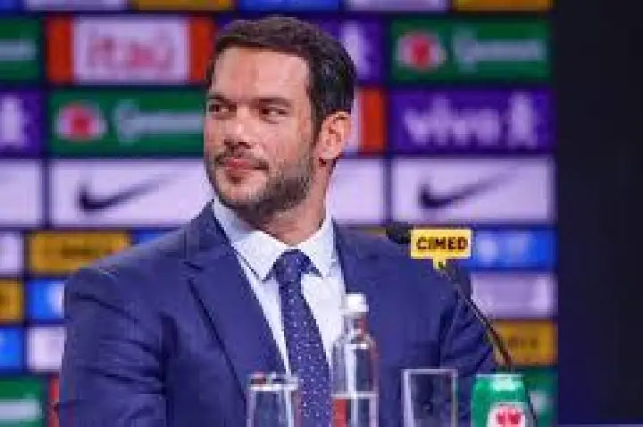 Samir Xaud, presidente da CBF, é alvo de investigação da PF