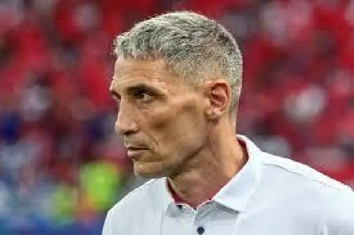 Santos acerta a contratação do técnico Juan Pablo Vojvoda